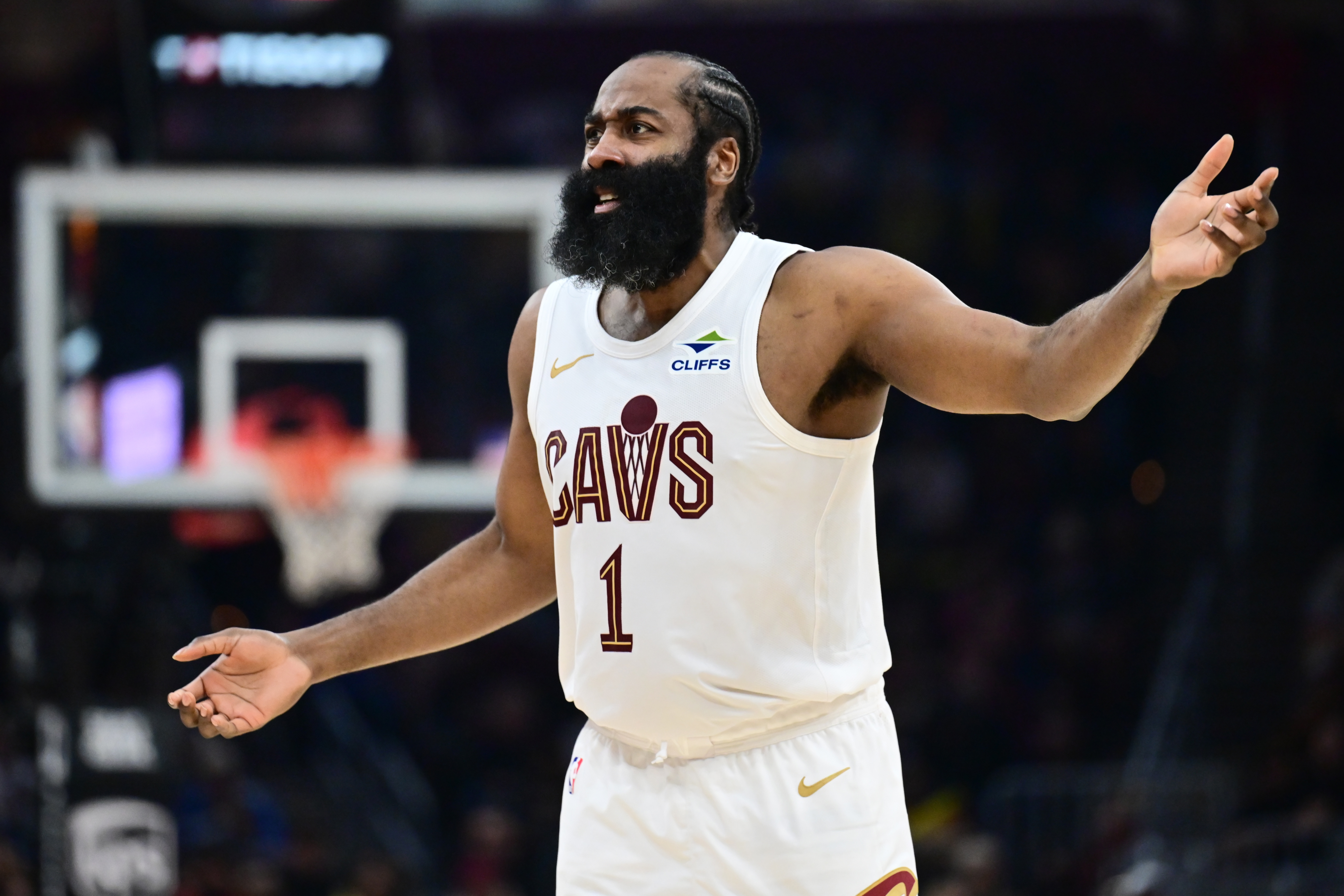 状态来得太晚！哈登末节回暖但无力回天 全场12中4&amp;还有6失误